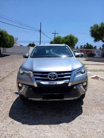 TOYOTA SW4 2016 CONSERVADA!