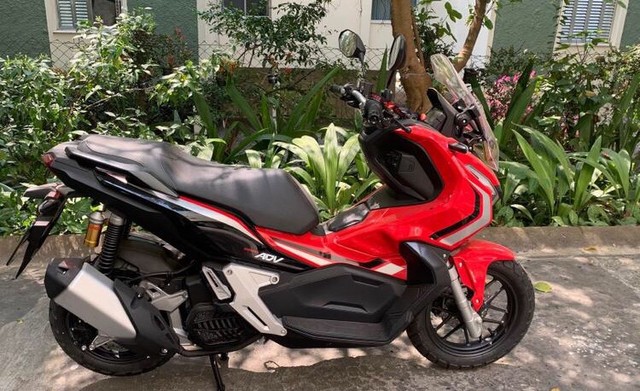 HONDA ADV