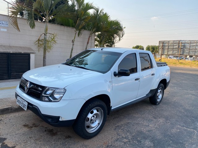 RENAULT DUSTER OROCH 1.6 EXPRESS