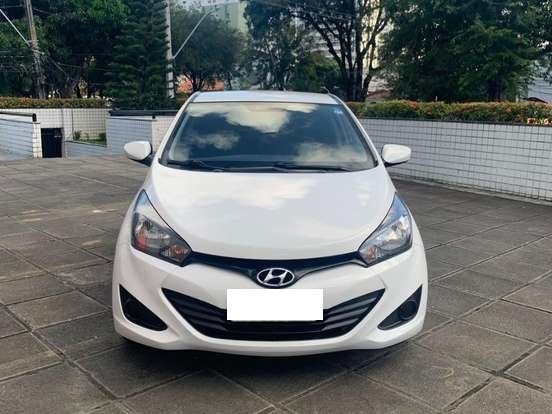 CARTA DE CRÉDITO HYUNDAI HB20 COMFORT PLUS 1.6 2015 FLEX ENTRADA R$13.000,00