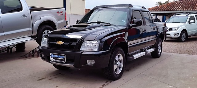 S10 2.8 EXECUTIVE 4X4