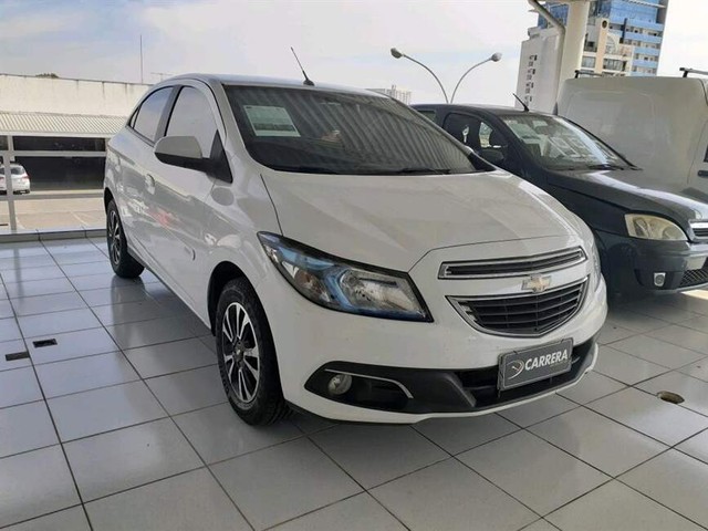 CHEVROLET ONIX 1.4 MPFI LTZ 8V FLEX 4P AUTOMÁTICO