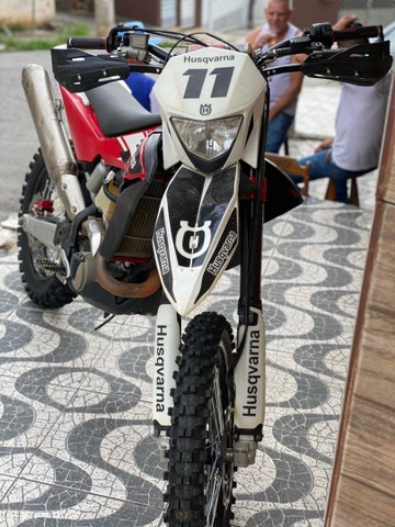 MOTO HUSQVARNA TE 477 ANO 2013 ENDURO