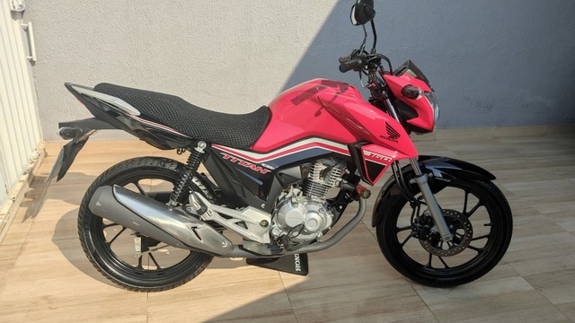 TITAN EX COMPLETA