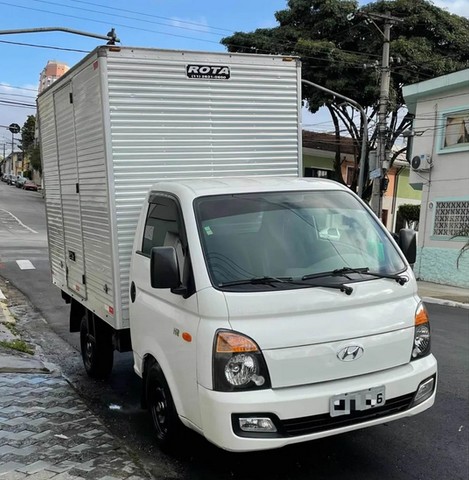 HYUNDAI HR 2.5 HD COM BAU CARGA SECA 2014 |  PARCELAMENTO DIRETO .