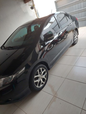 VENDO HONDA CITY ELX AUT. 2010