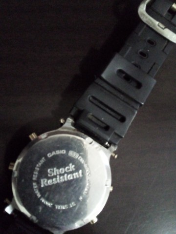 Relógio Casio G-shock Dw-5700 - Foto 2