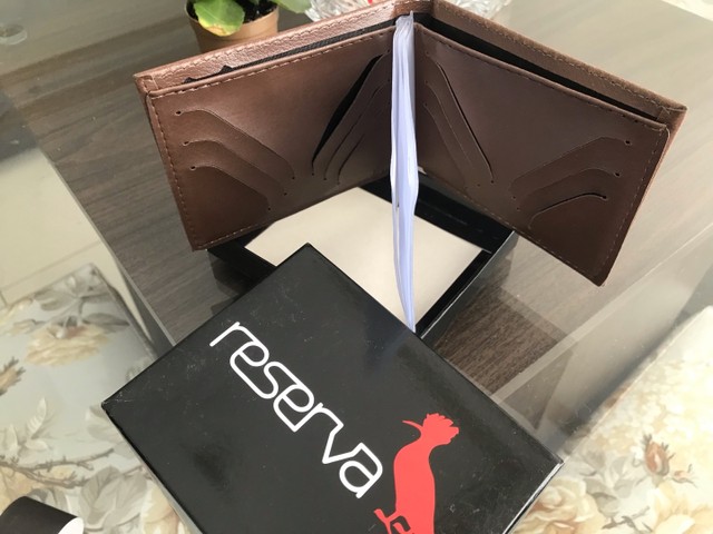 Carteira Reserva e Hugo Boss masculina entrega grátis 