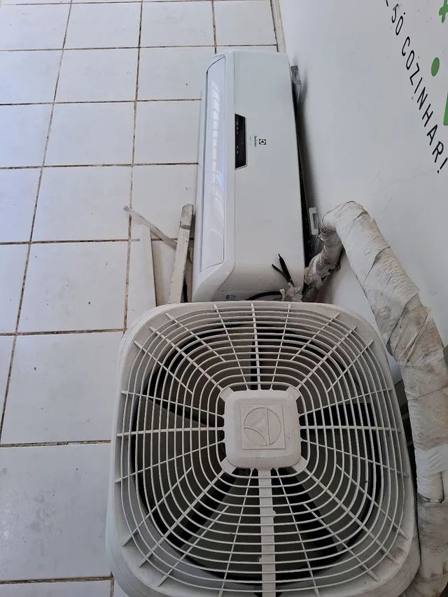 Ar condicionado Eletrolux 18.000 BTUs  - Foto 5