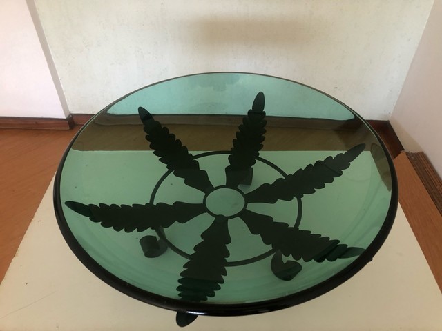 Centro de mesa com base de ferro e vidro curvo trabalhado DN 50 e h=25cm Black Friday - Foto 5