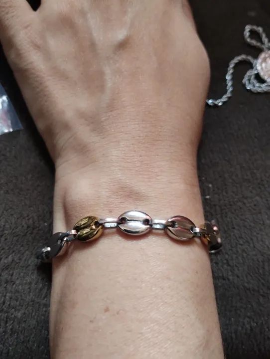Pulseira de aço, prateado e dourado! pouco uso, não escurece - Foto 6