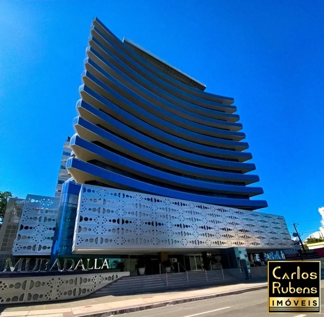 Sala Comercial para Venda em Vila Velha, Praia da Costa, 1 banheiro, 1 vaga