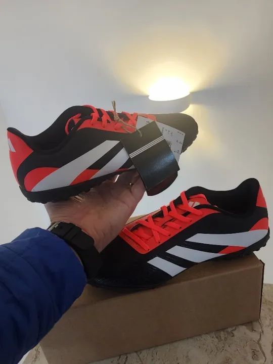 Chuteira Society Adidas Predator Artilheira 24 Unissex - Preto+Laranja - Foto 5
