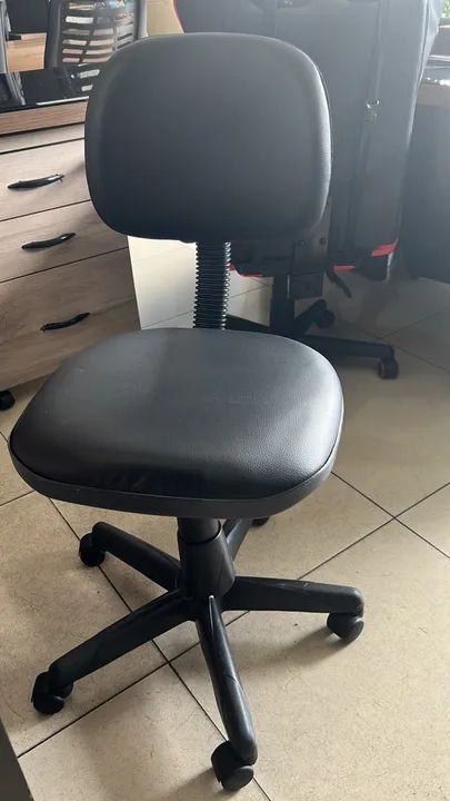 Cadeira secretaria giratória 