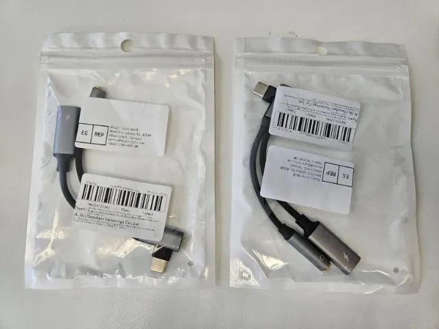 Cabo Adaptador Y Tipo C em L 90° graus para P2 e Tipo C para celular