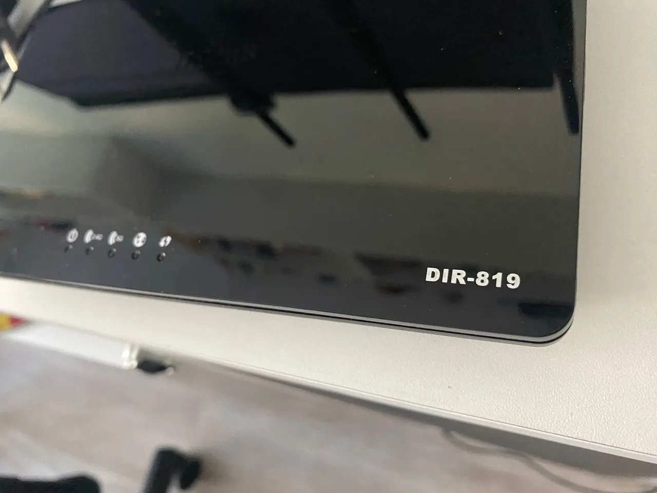 ROTEADOR WI-FI D-LINK DIR-819 DUAL BAND 2.4 GHZ e 5 GHZ