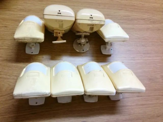 Lote com 8 sensores infravermelho para alarmes com suportes articulados - Foto 2