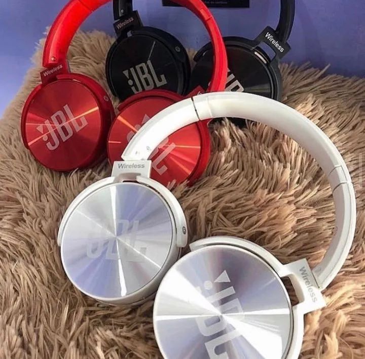 Fone bluetooth com entrada auxiliar, cartão SD, FM PROMOÇÃO 