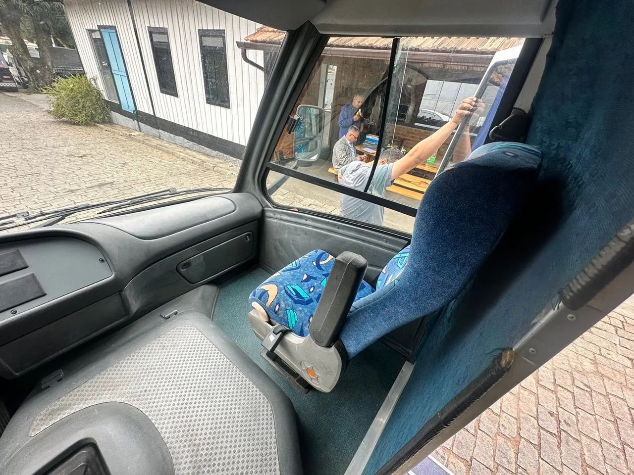 MICROÔNIBUS MARCOPOLO VOLARE - Foto 12