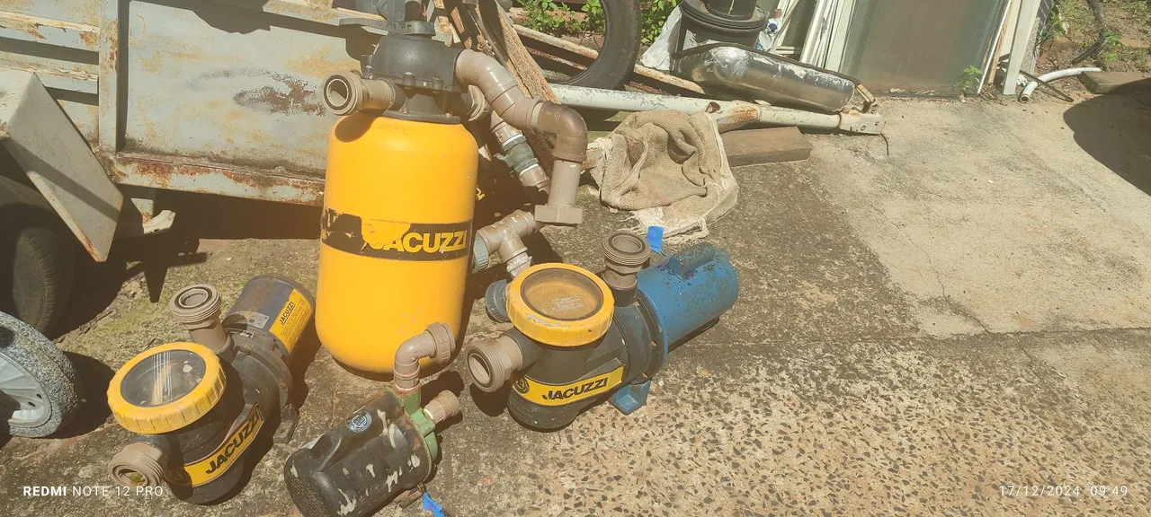 Kit de Bomba e Filtro para Piscina Jacuzzi.