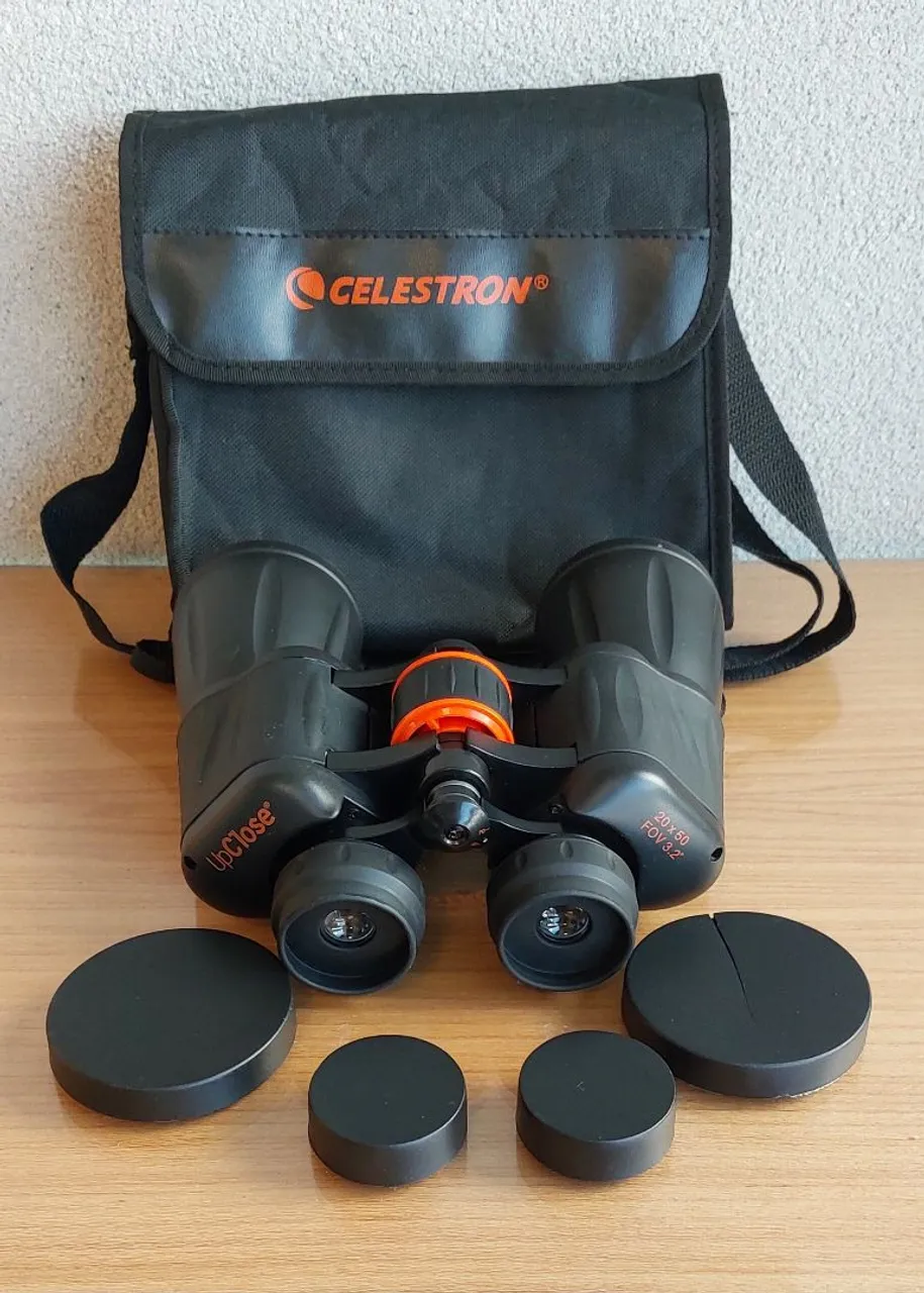 Binóculo Celestron UpClose 20x50