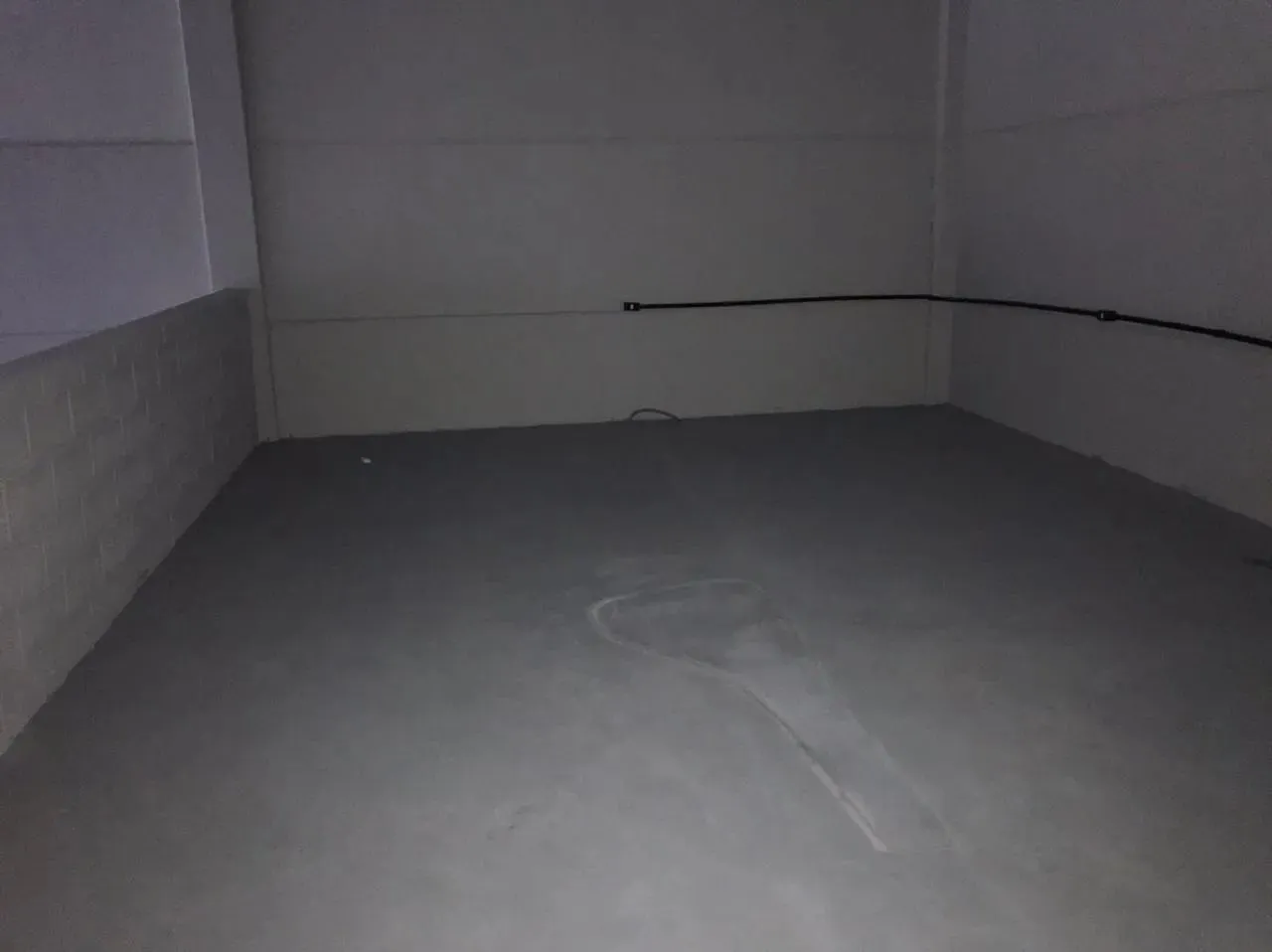 Aluga se Galpão 360 m2 ,Balneário Camboriú sc Bairro Nova Esperança