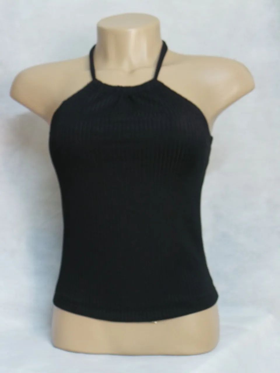 blusa frente unica preta - Foto 2