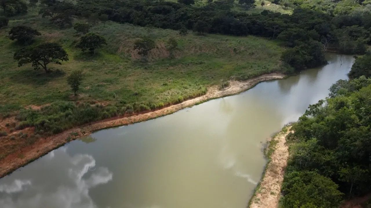 Maravilhosa fazenda 253 hectares rica Água - Foto 3