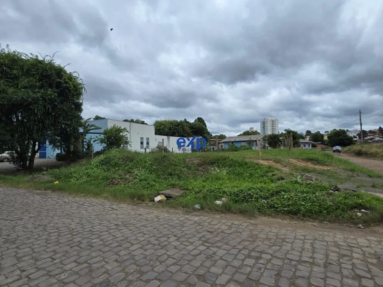 TERRENO DE ESQUINA, 864m² Bairro Sagrado Coração de Jesus, Lages/SC - Foto 2