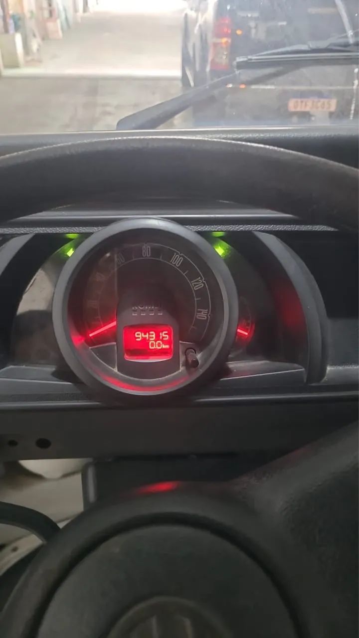 Vende-se Kombi completa 2012/2013 - Foto 4