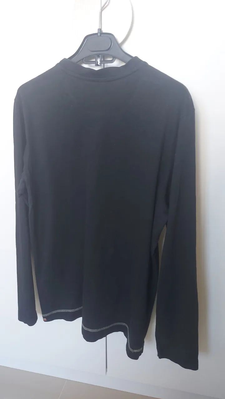 Camiseta de manga longa Puma Original preta - Foto 2