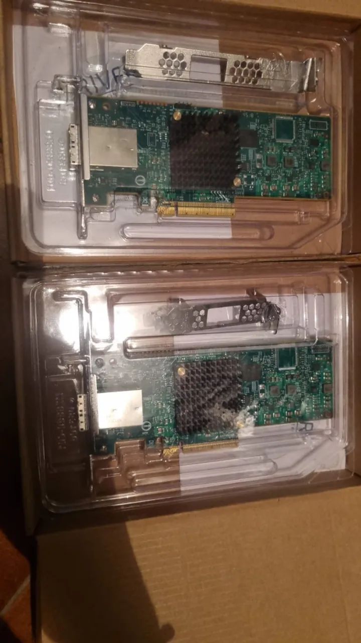  Controladora Lsi 9300-8e Pcie Sas 8 Portas Externas 12gb Hba