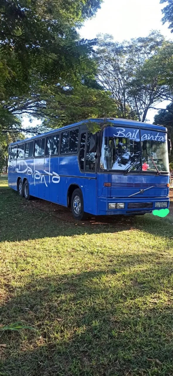 Ônibus Volvo B 58