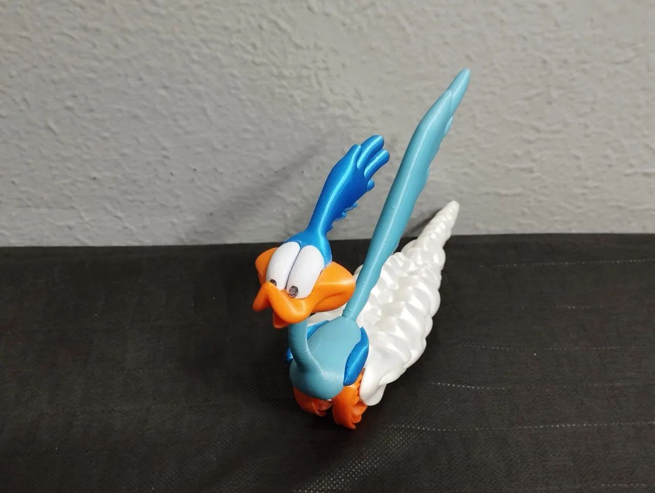 Estatuetas Wile E. Coyote e Road Runner - Looney Tunes - Foto 6