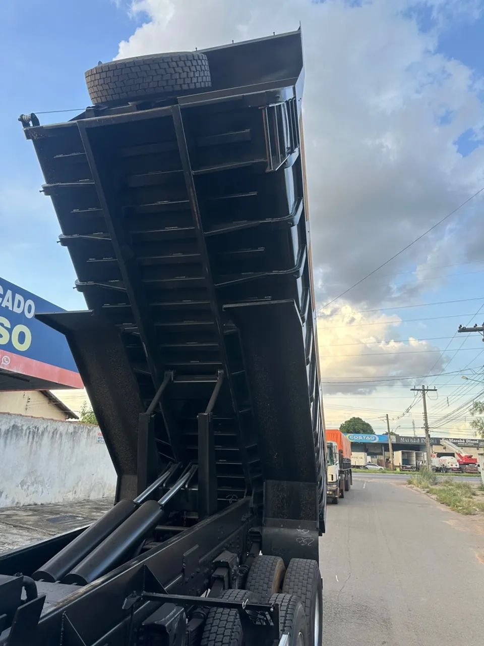 Caçambas basculantes truck - Foto 5
