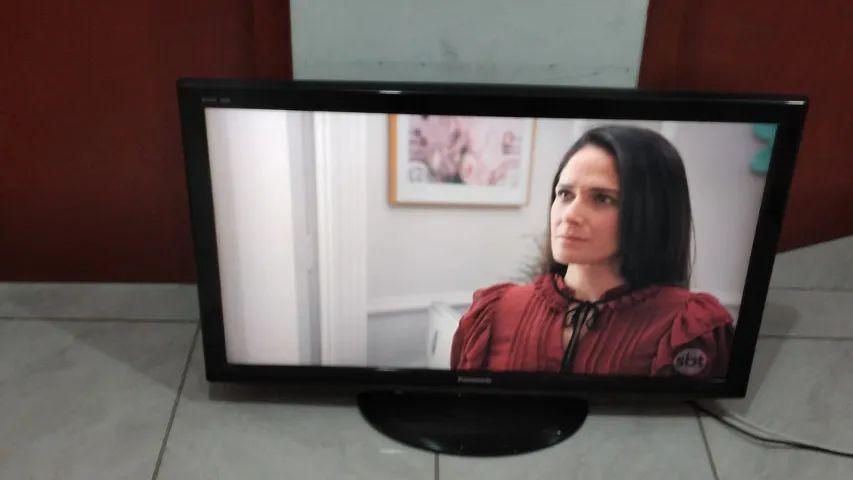 Tv Panasonic lcd 42 polegadas "Não é smart" - Foto 3
