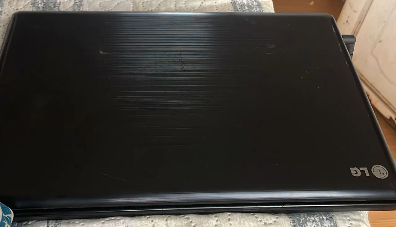 ÓTIMA OPORTUNIDADE!!!  Notebook LG  Modelo S460 Processador i3 2.40 GHz 4GB HD 500GB