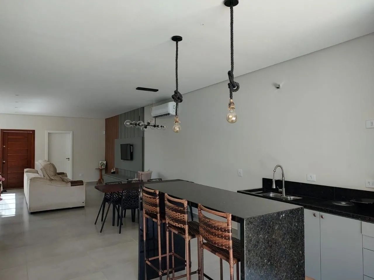 Triplex com Piscina Aquecida Itapoá-SC! - Foto 5