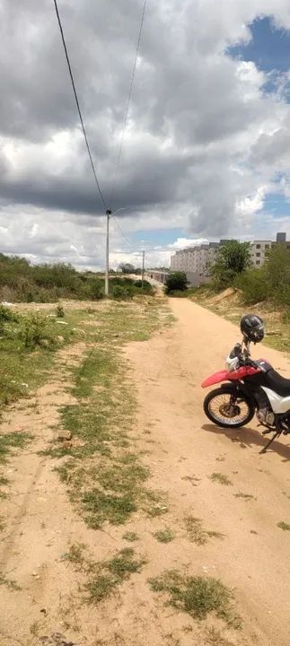 VENDO ÁREA DE TERRA NO BAIRRO MANGABEIRA 