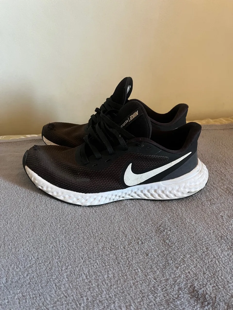 Vendo tênis Nike 40