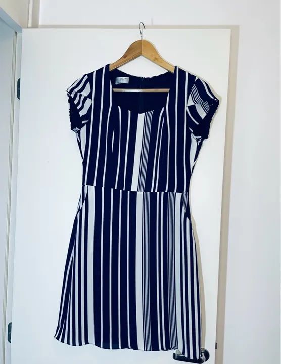 Vestido listras azul e branco tam PP Cia da Roupa