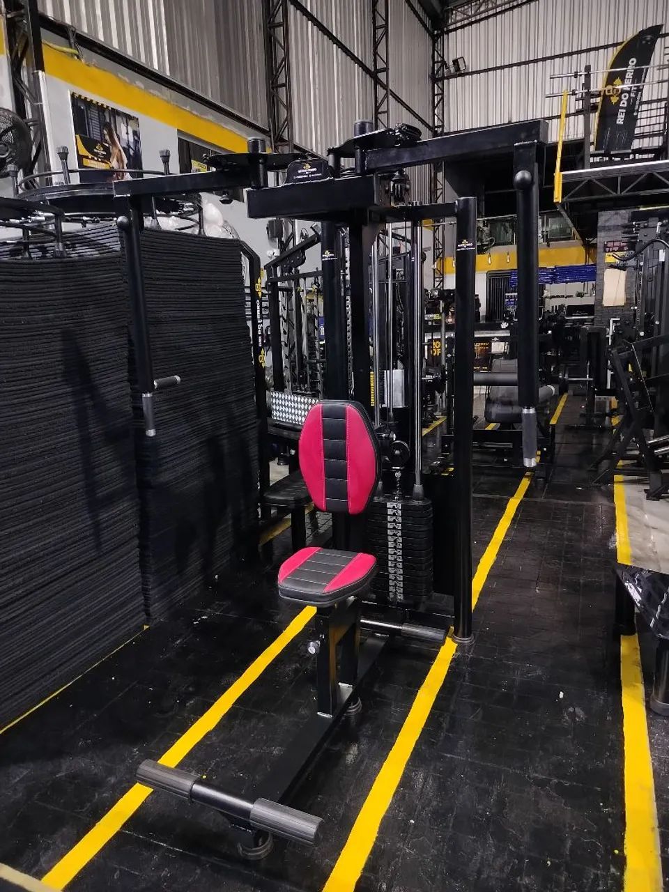 Aparelho de musculação para peito - Foto 3