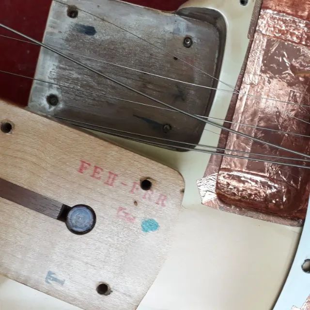 Guitarra Fender Strato Japan Fujigen 1993 Set Malagoli Alnico (Musicalvo) - Foto 5