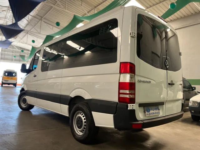 Sprinter 415 CDi 16 Lugares 2014 - Foto 4
