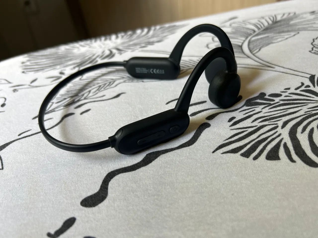 Bone Conduction Headphones (Adzuki Bean)64352268366594121