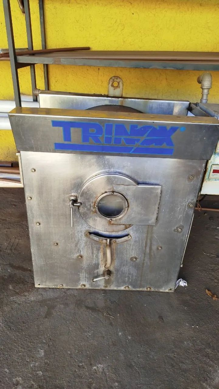 Máquina Industrial Trinox