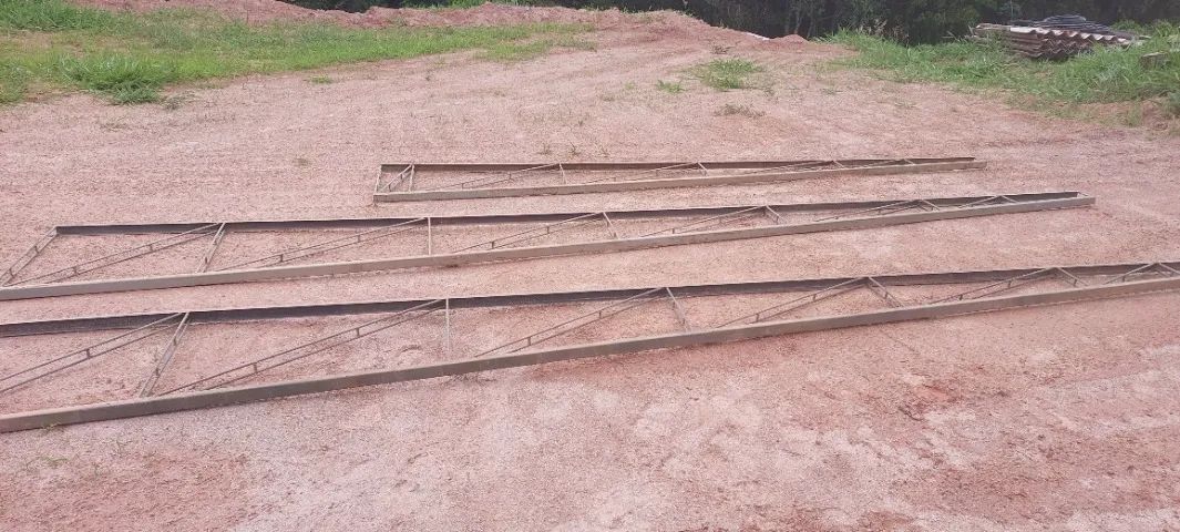 Vendo Tesouras em Aço para Telhado de Galpão/Barracão - Foto 2