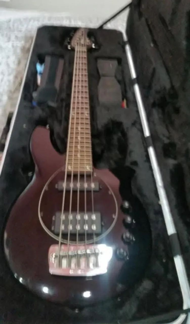 CONTRABAIXO MUSICMAN BONGO 5 CORDAS + CASE ORIGINAL - Foto 3