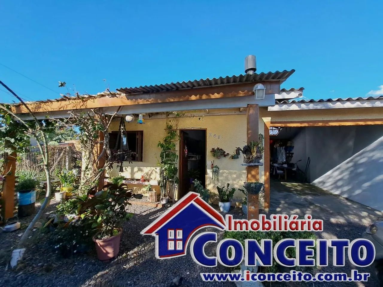C161 - Residência em excelente localização em Imbé