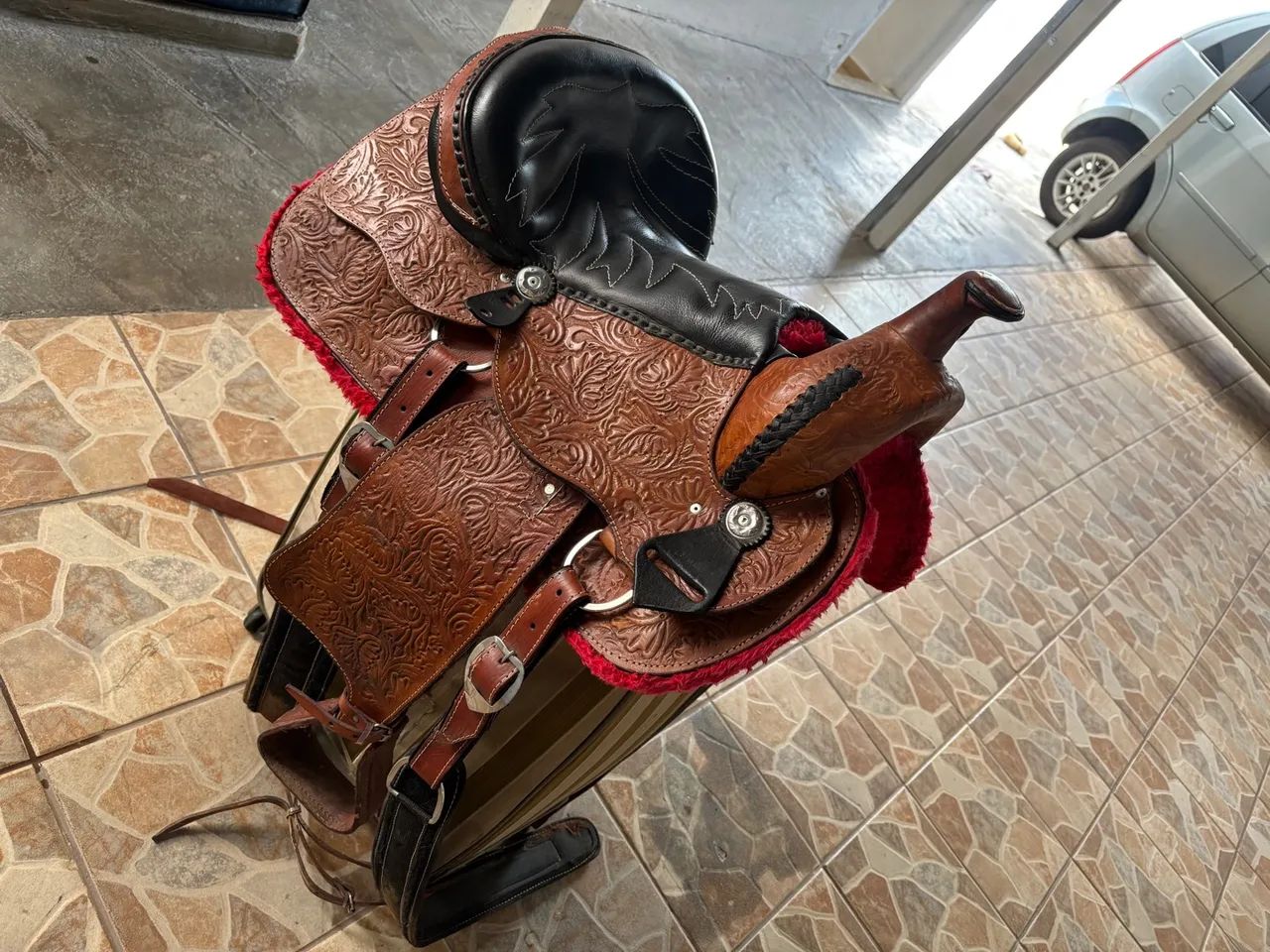 Sela de Montaria em Couro